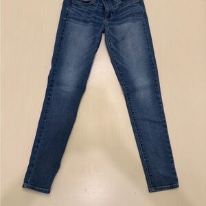 American Eagle Outfitters Women's Skinny Jeans in Dark Blue Wash